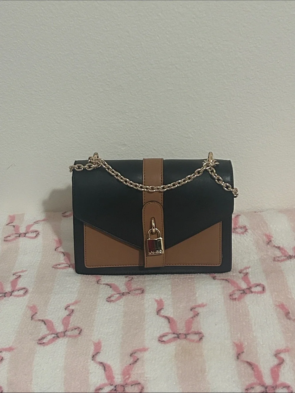 Aldo 🇨🇦 Monogram ❤️ chain bag